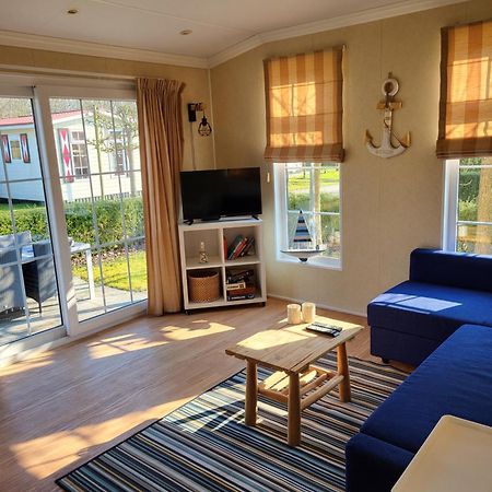 'T Blauwtje Baarland Villa Екстериор снимка