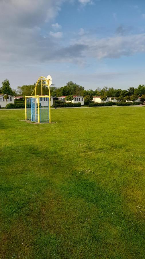 'T Blauwtje Baarland Villa Екстериор снимка
